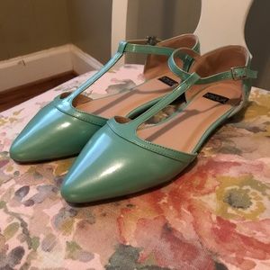 NWOT ModCloth Turn Back Prime Vegan Flat in Mint